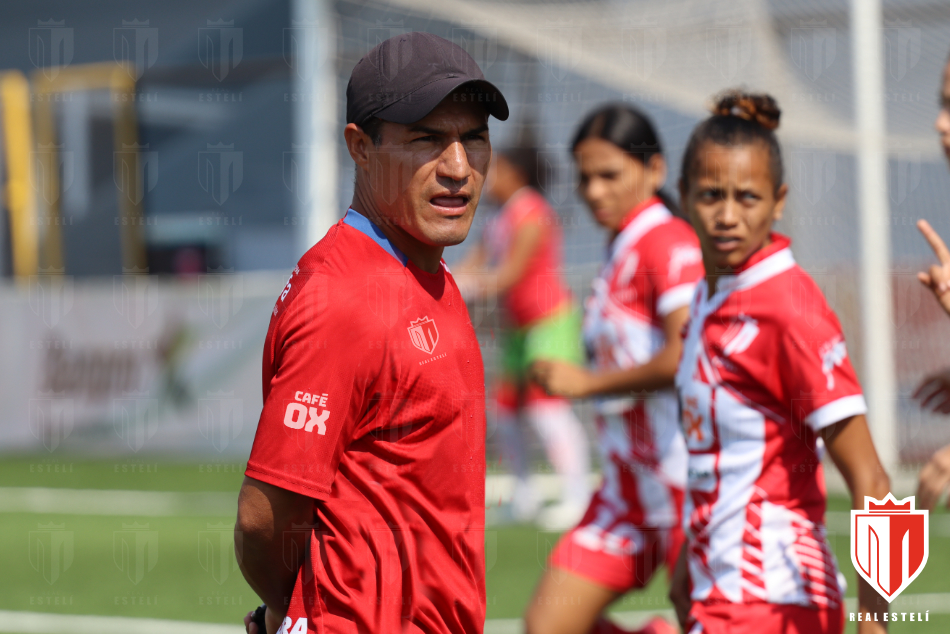 Nuevo cuerpo técnico toma el mando del filial femenil