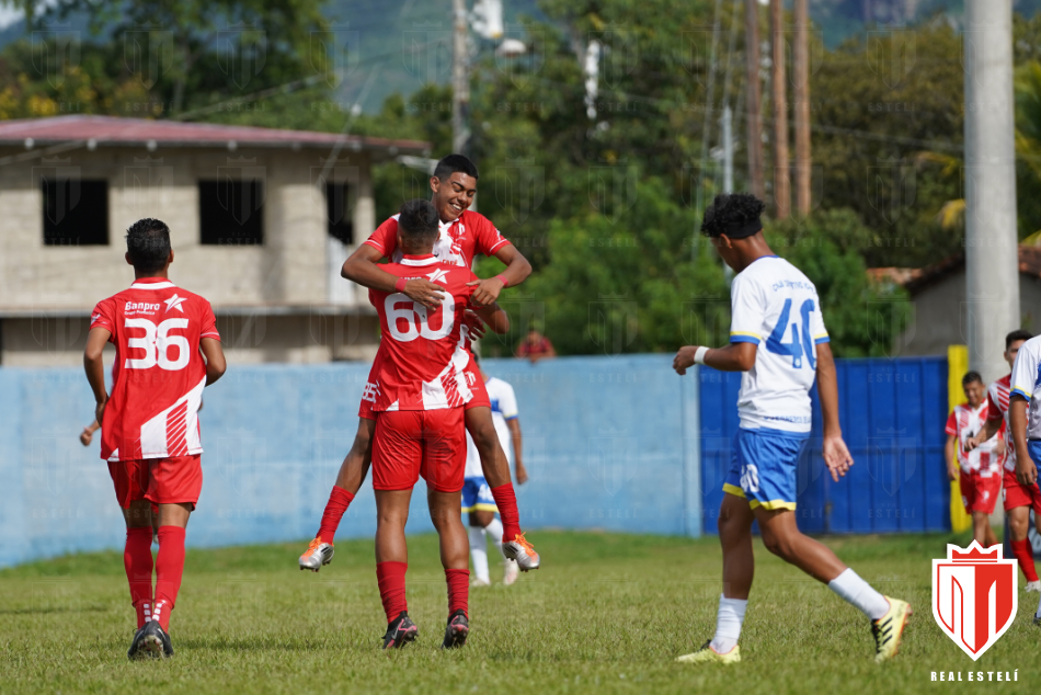 Juveniles finalizan primera vuelta lideres e invictos