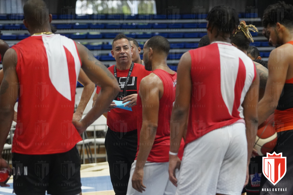 Real Estelí Basket alcanza química de equipo