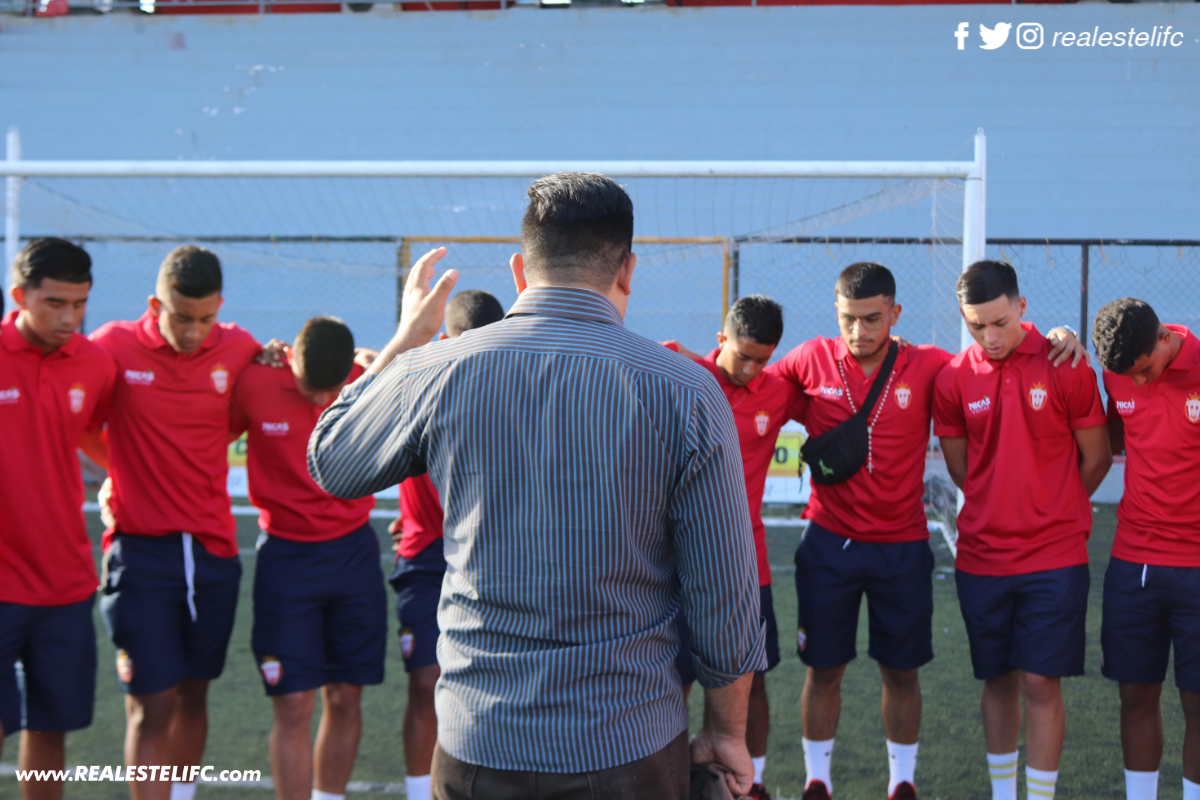 Mentalidad positiva en la U17 