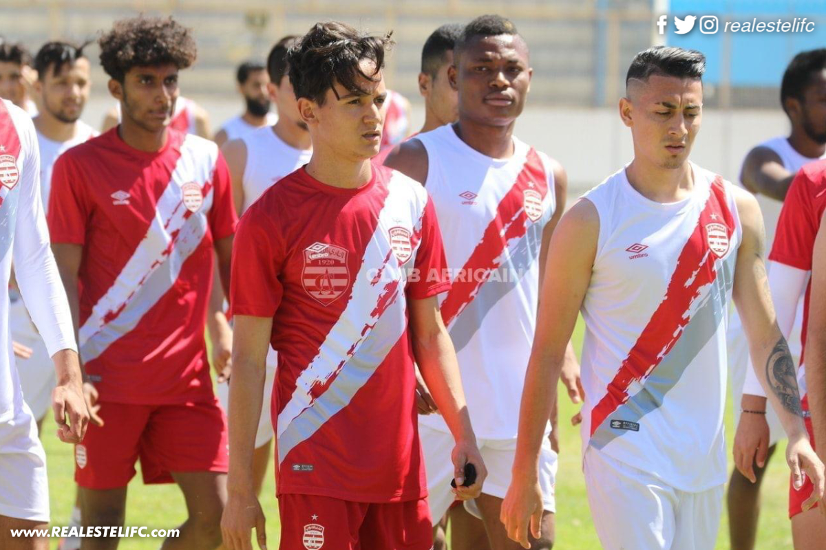 Chavarría reanuda entrenamientos